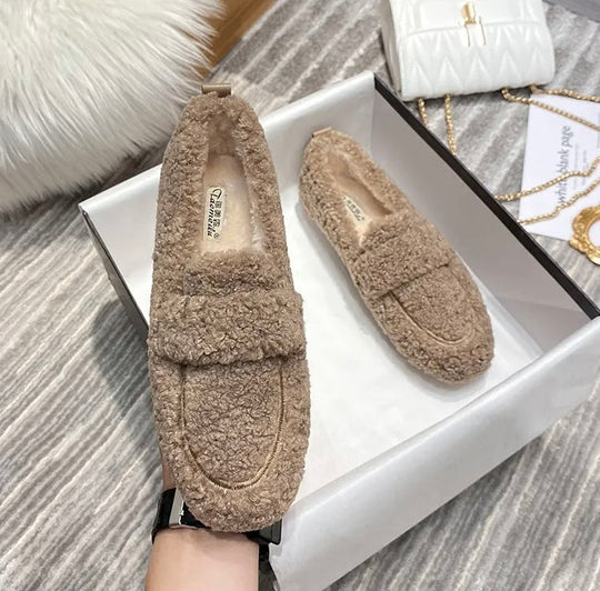 ARIANA I ULTRA COZY MOCCASSINS